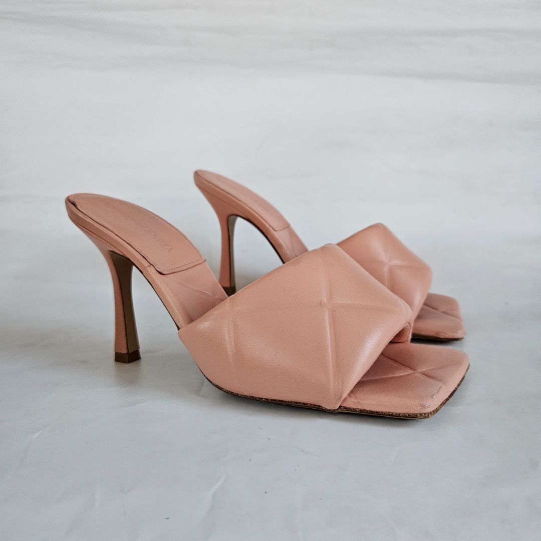 Bottega Veneta Quilted Leather Open Toe Slide Sandals, 37