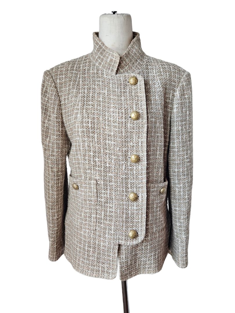 Chanel Beige/White Button Tweed Jacket