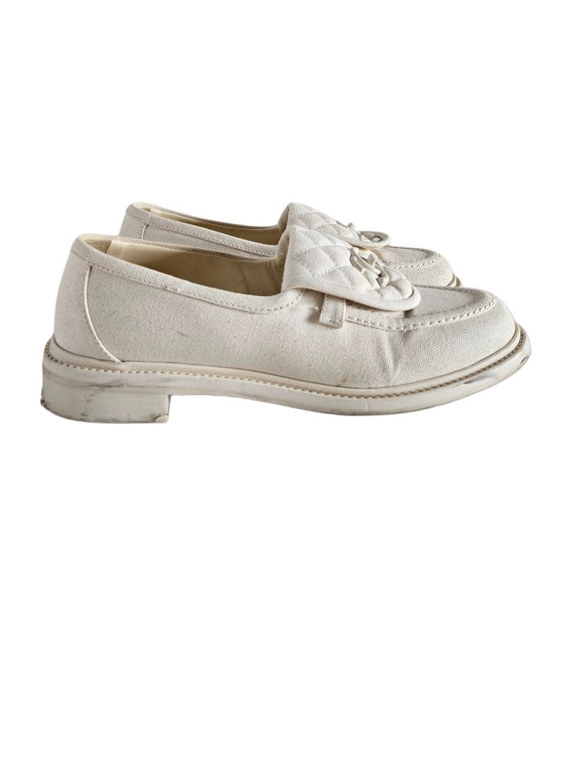Chanel Ivory In Canvas Moccasins, size 40