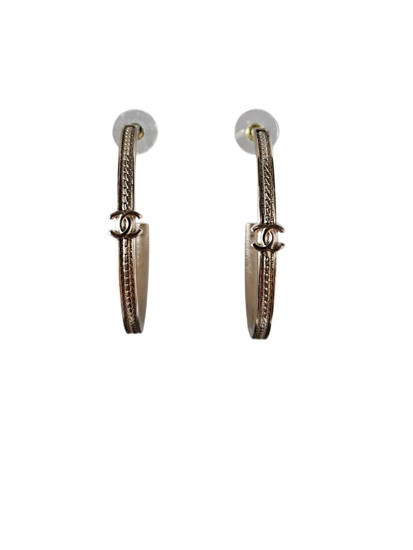 Chanel CC Gold Tone Round Earring