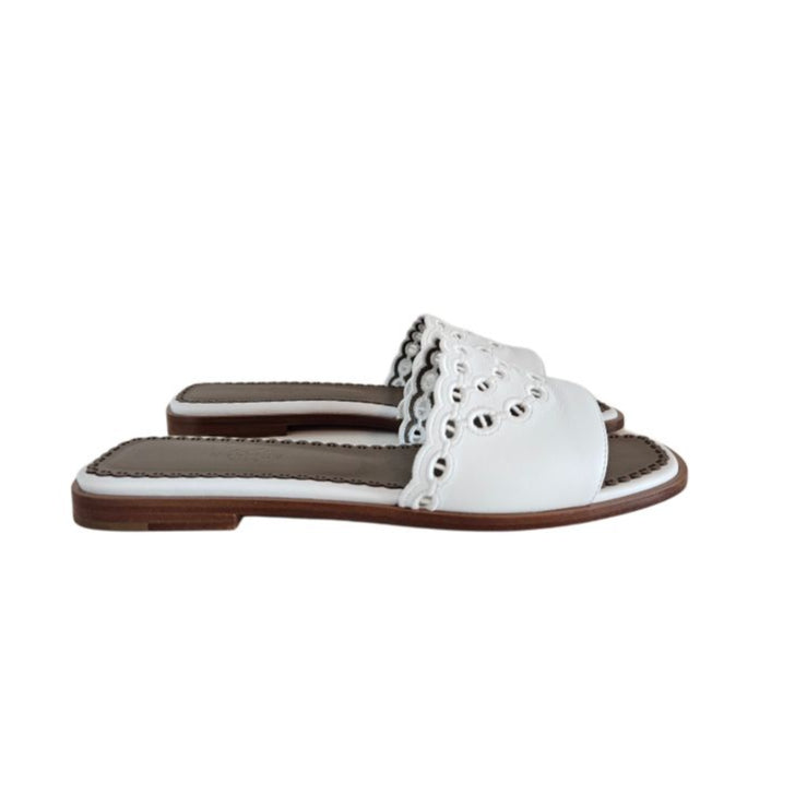 Hermes White Leather S/S 2023 Gaelle Chaine Sandals, 39
