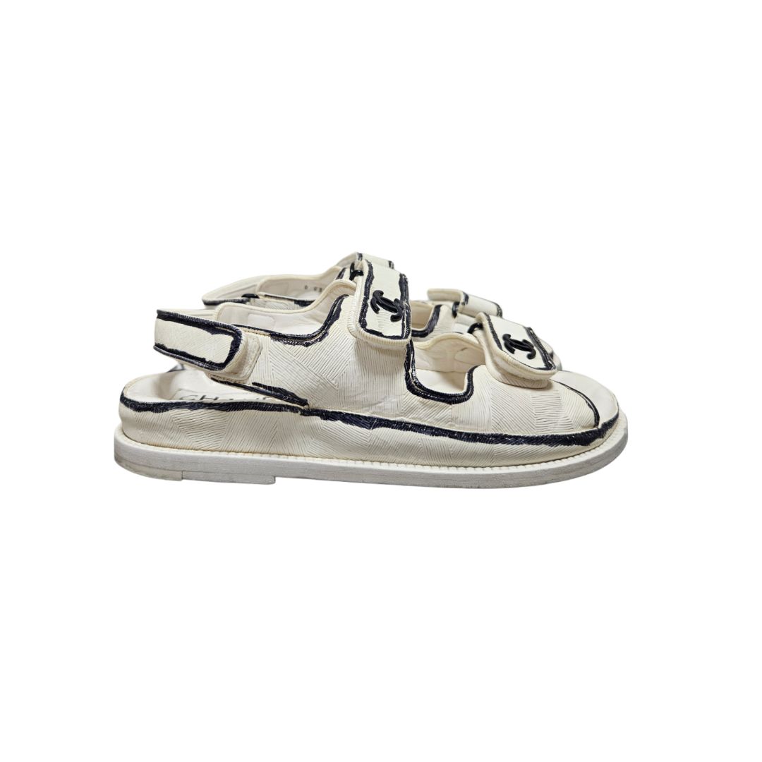 Chanel White Dad With Graphic Print Market Flat Sandal, size 38C