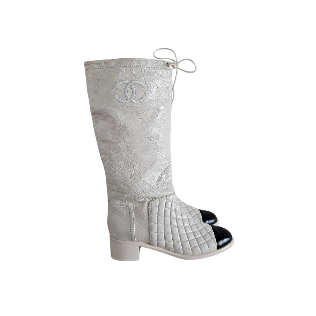 Chanel White CC Aged Leather Drawstring Cap Toe Quilted Boots, 38.5d