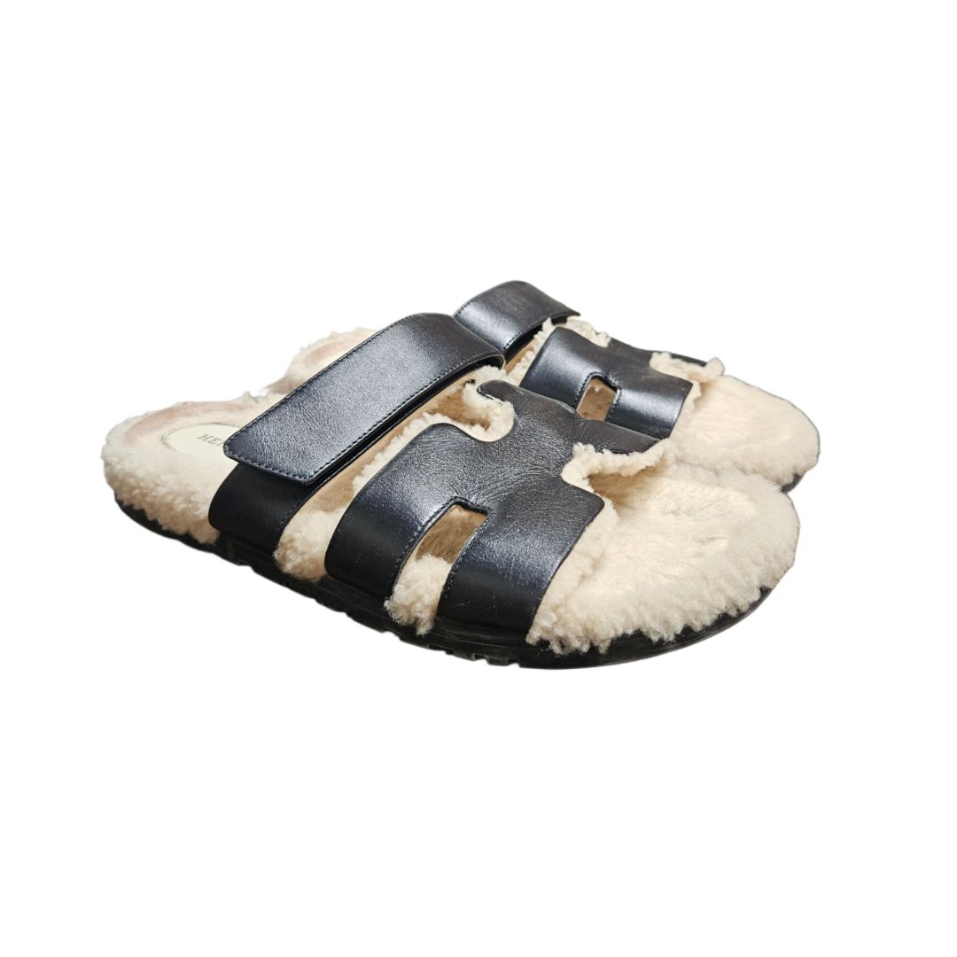 Hermes Black/Cream Leather & Shearling Chypre Sandal, Size 41