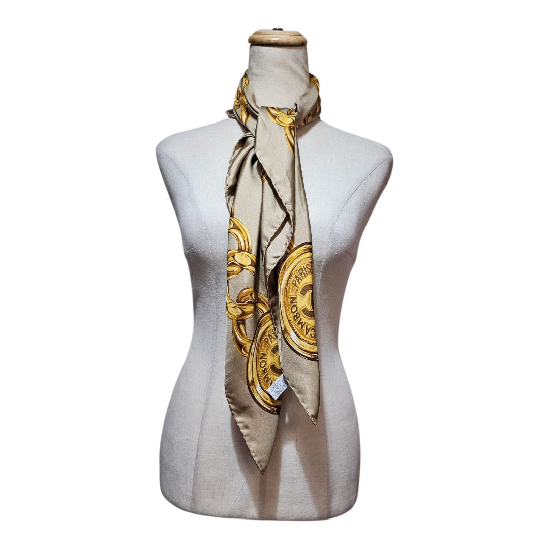 Chanel Gold Chain-Link CC Medallion Scarf