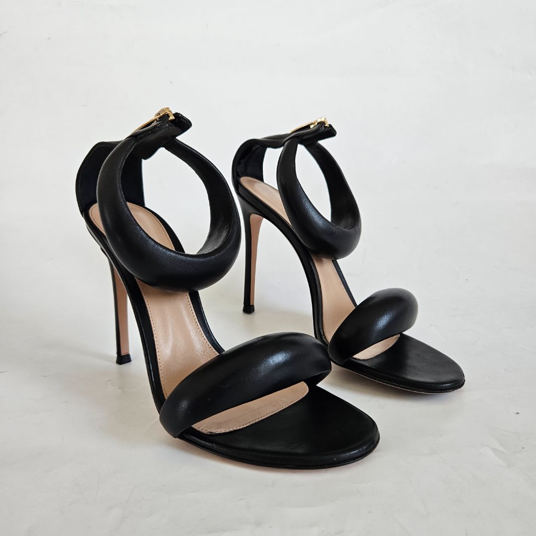 Gianvito Rossi Bijoux High Heel Sandals In Black Leather, 39