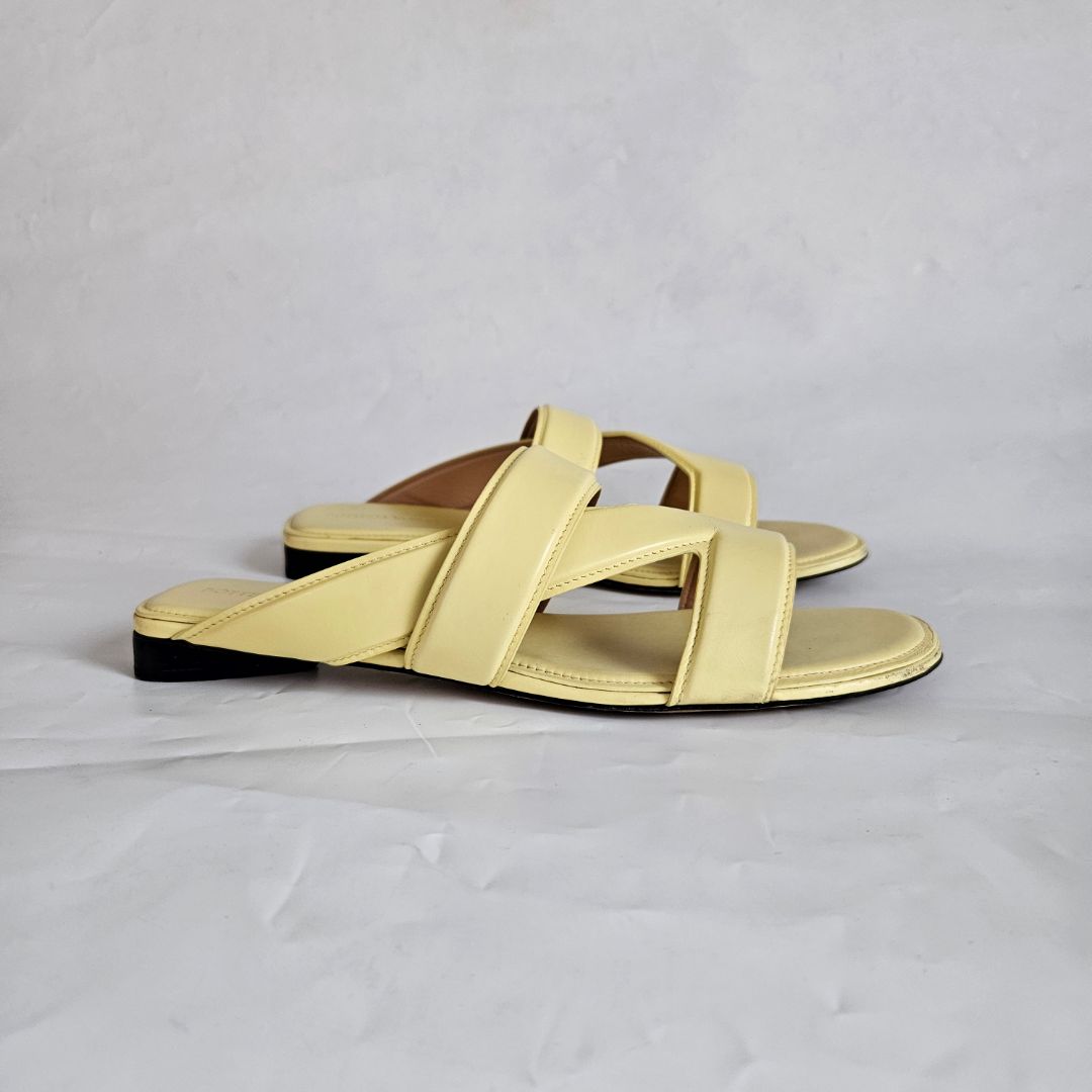 Bottega Veneta The Band Flat Yellow Sandals, 39