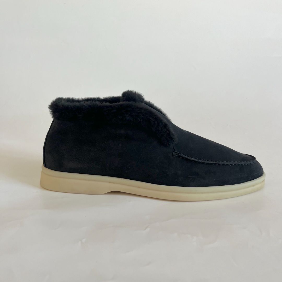 Loro Piana Navy Suede and Fur Open Walk Chukka Boots, 38