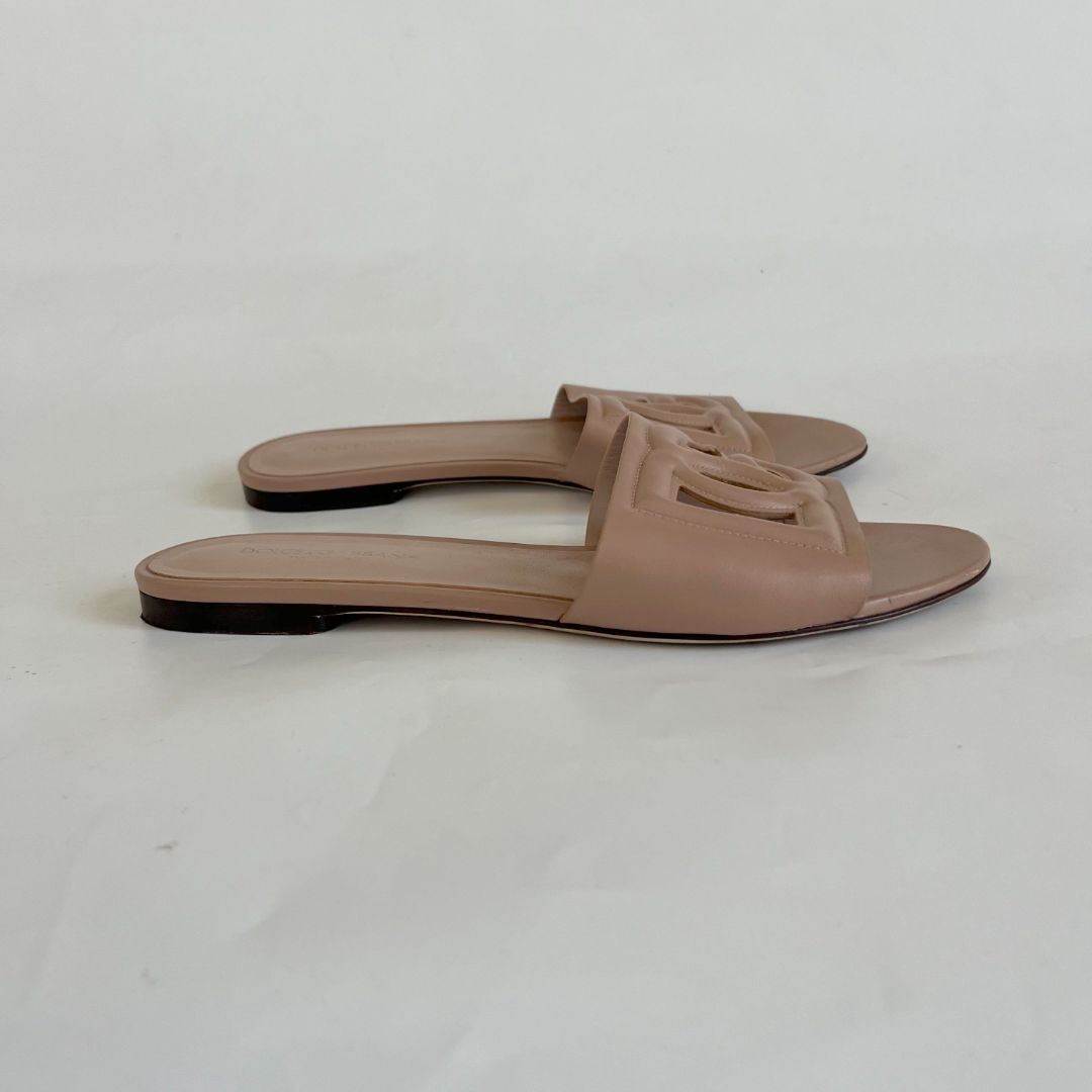 Dolce & Gabbana Nude Leather Cutout Sandals, 39
