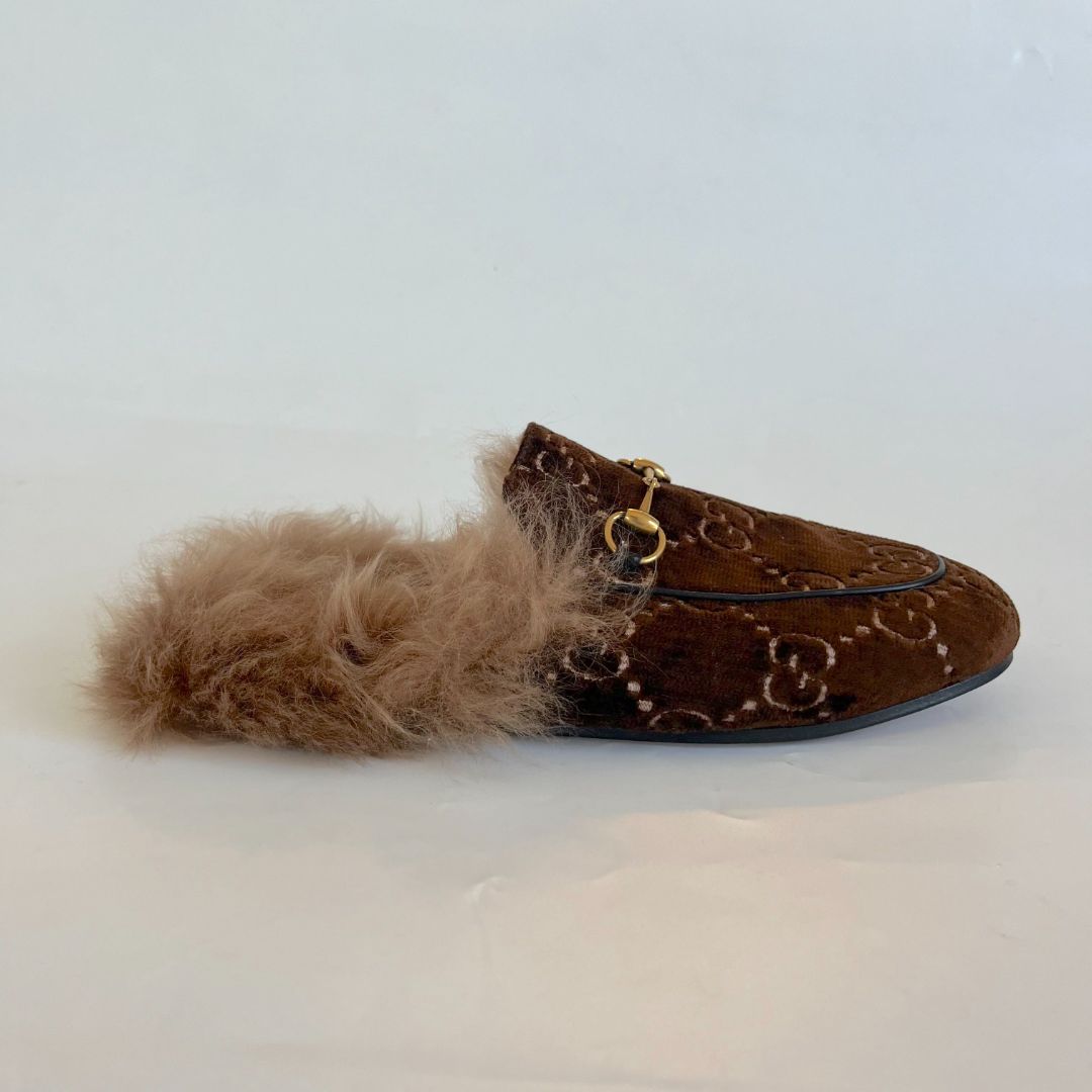 Gucci GG Brown Princetown Mules with Fur, 37.5