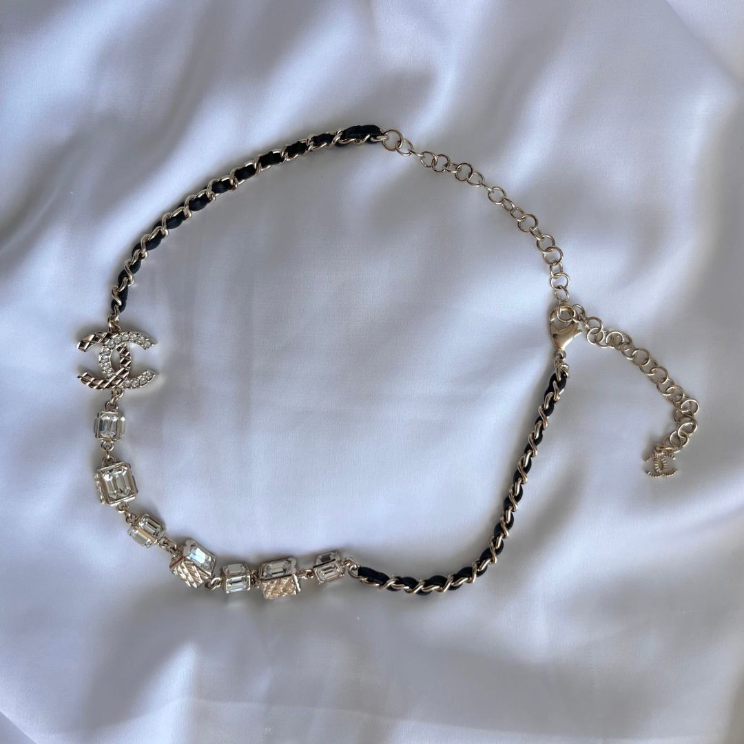 Chanel light gold-tone hardware choker necklace