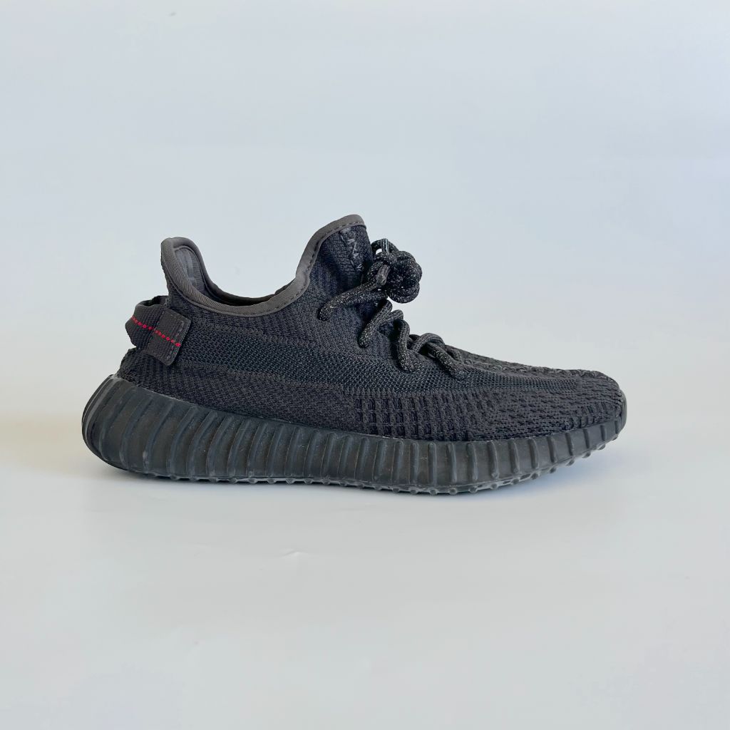 حذاء YEEZY BOOST 350 V2 الرياضي، مقاس US6