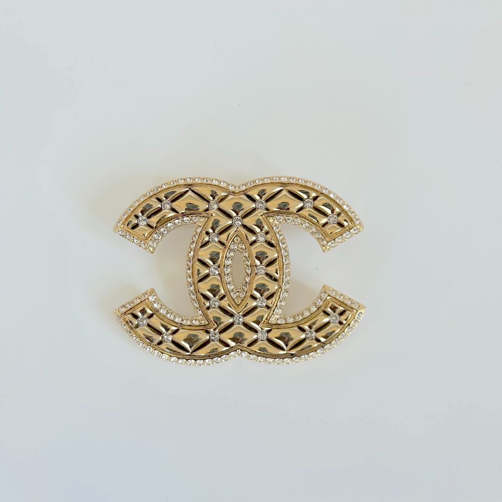 Chanel gold quilted crystal embellished brooch