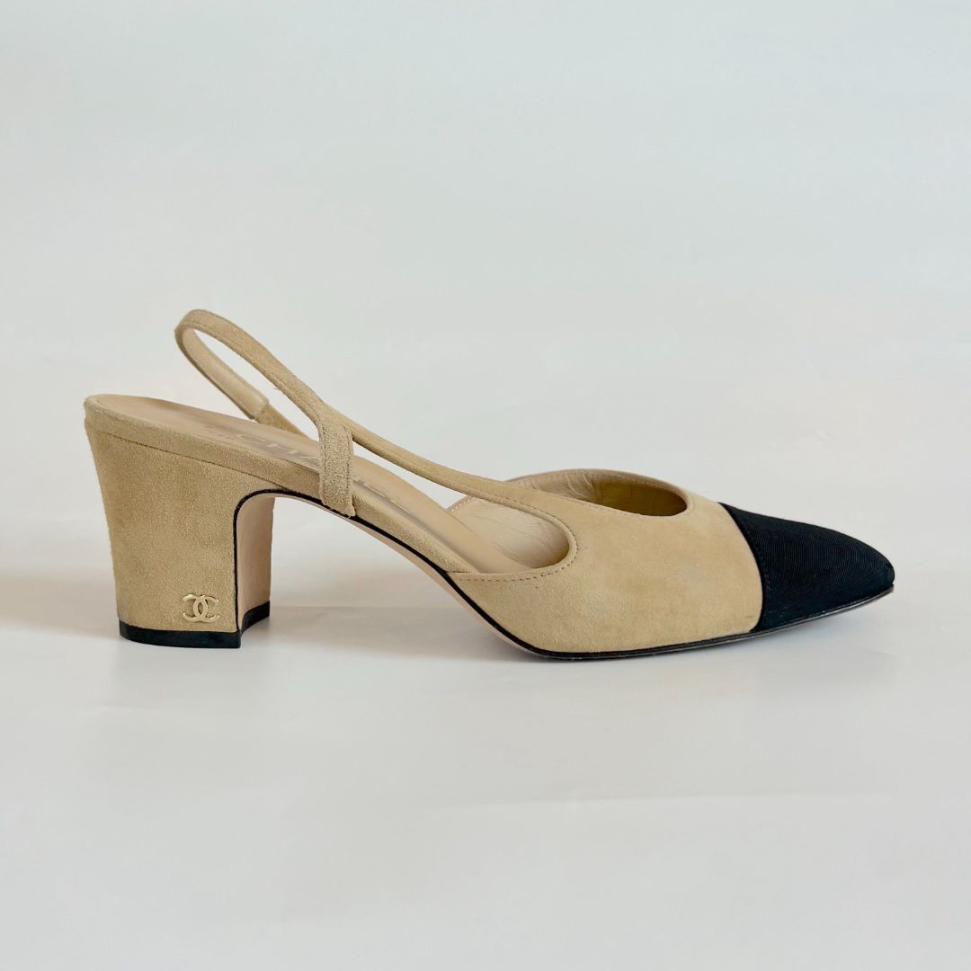 Chanel Beige/Black Leather CC Slingback Pumps Size 38