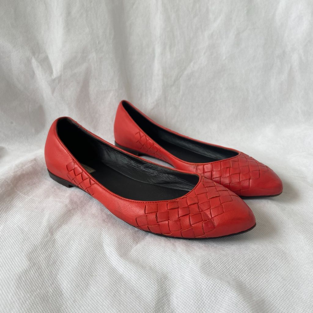 Bottega Veneta leather intrecciato almond toe ballerina flats, Womens 36.5 - BOPF | Business of Preloved Fashion