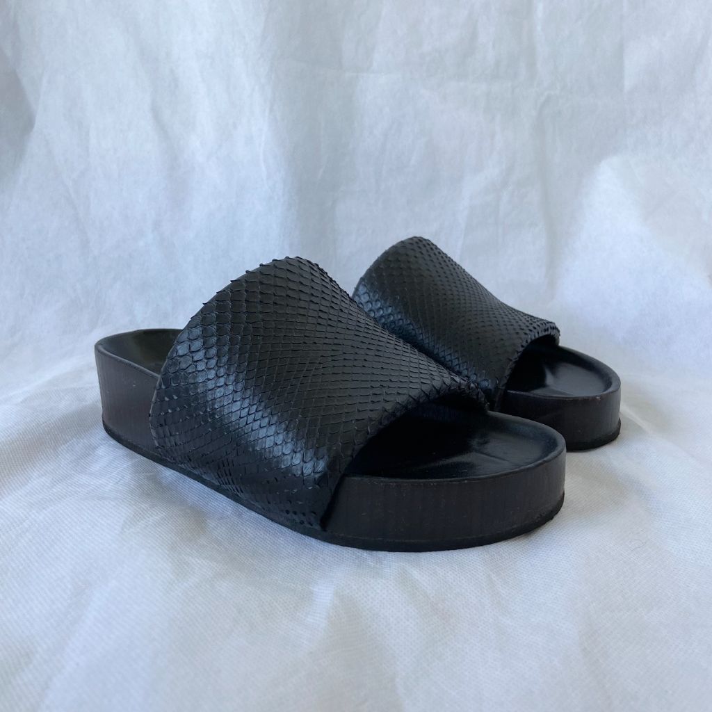 Céline Black Python Leather Padded Band Sandal, 37 - BOPF | Business of Preloved Fashion