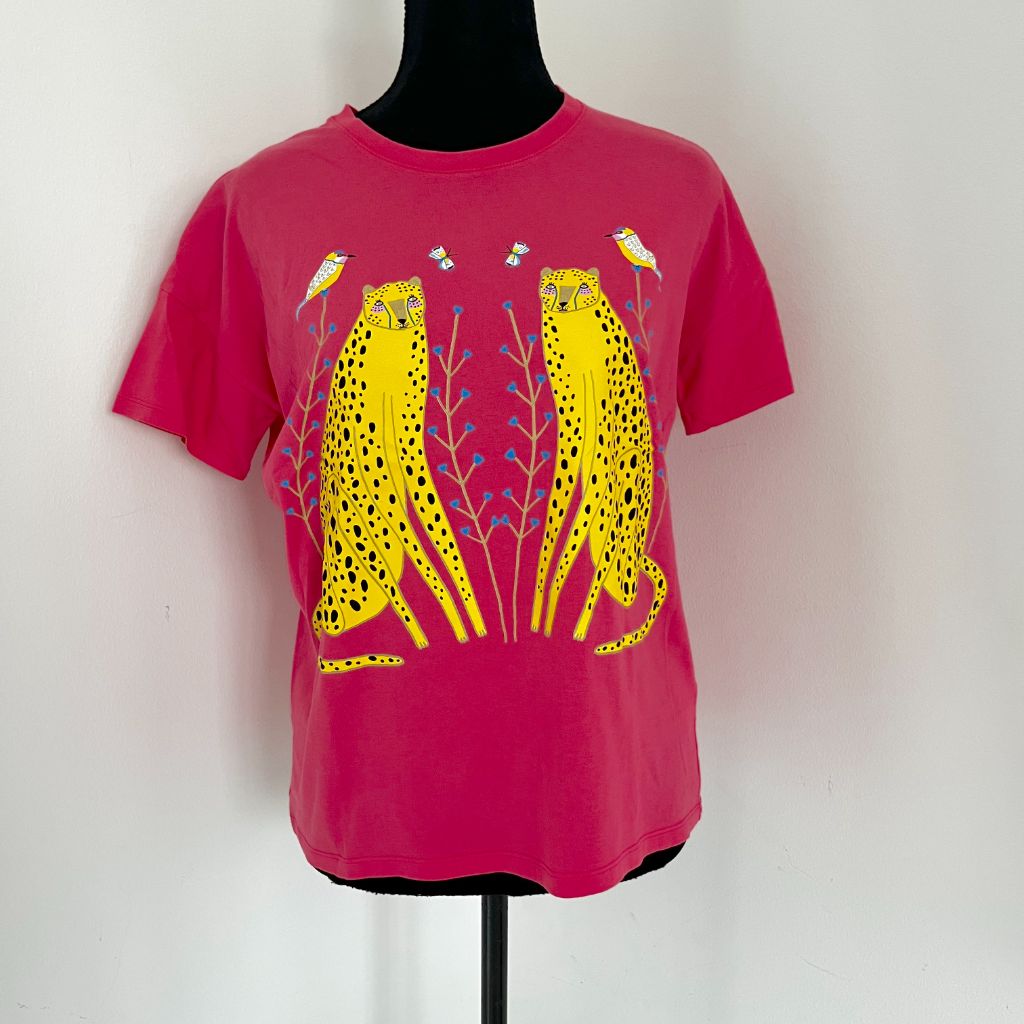 Gucci Pink Printed T-Shirt - BOPF | Business of Preloved Fashion