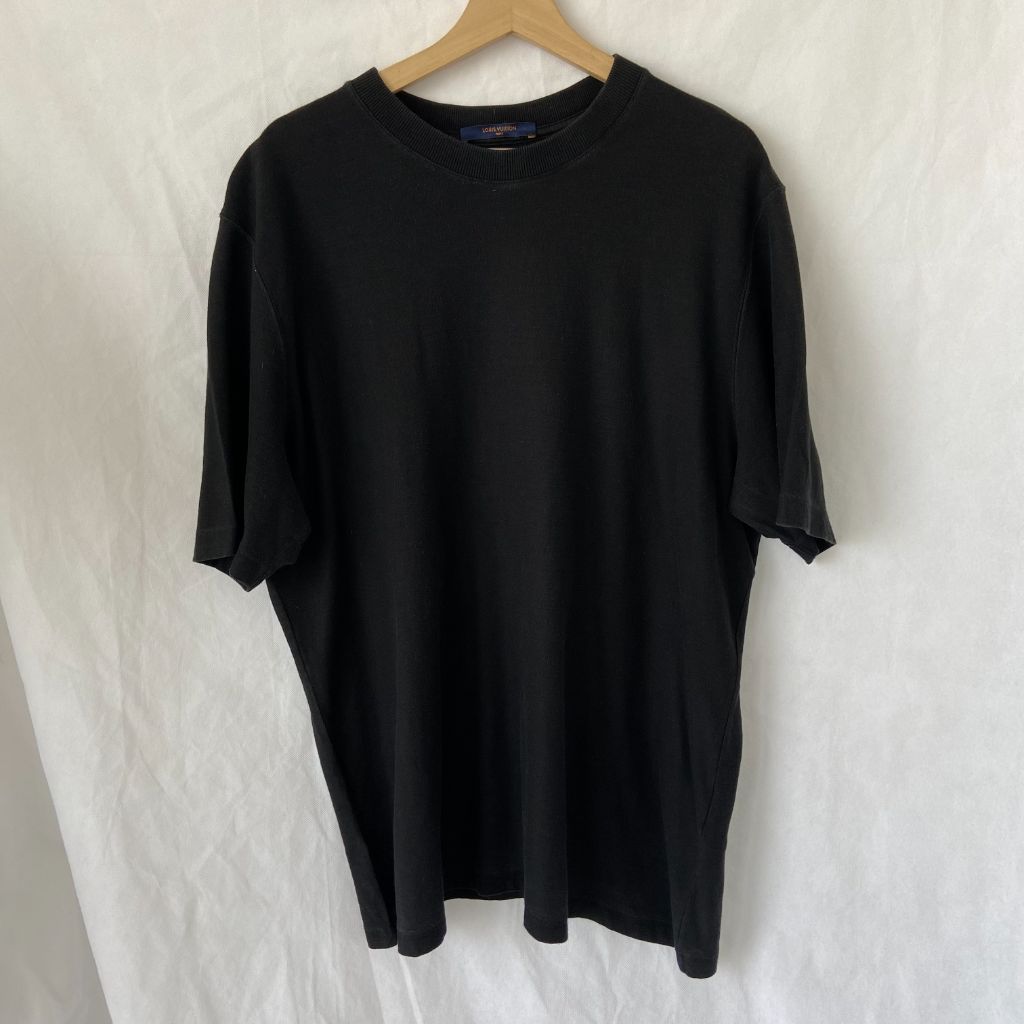 Louis Vuitton Black T Shirt - BOPF | Business of Preloved Fashion