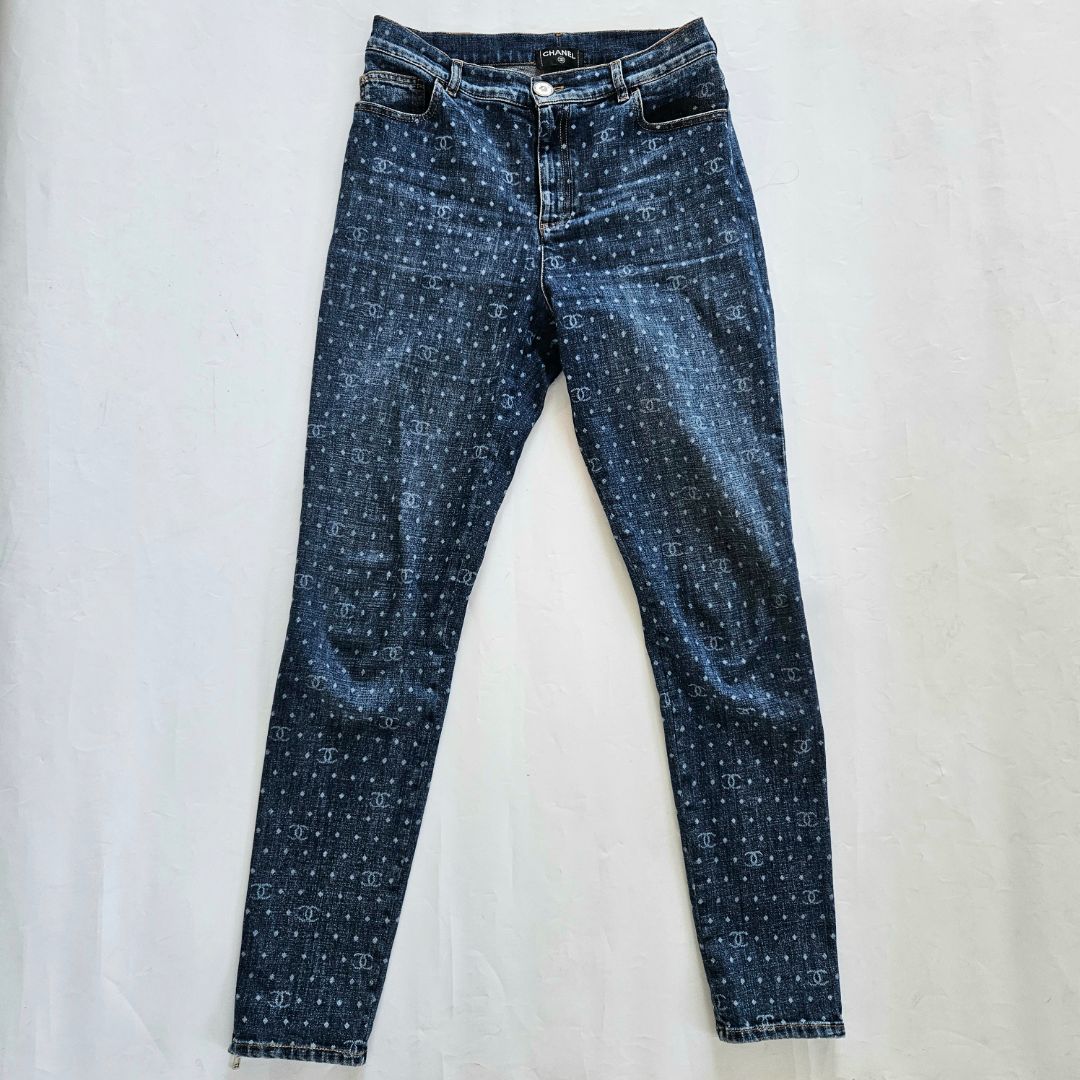 Chanel Logo CC Jeans 23P Light Blue and white Denim with Zipper size 42