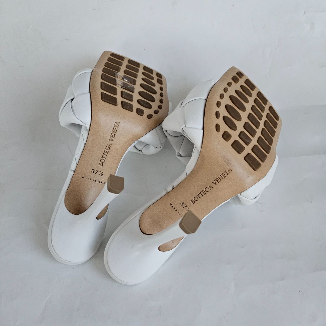 Bottega Veneta White Quilted Leather Lido Slide Sandals, 37.5