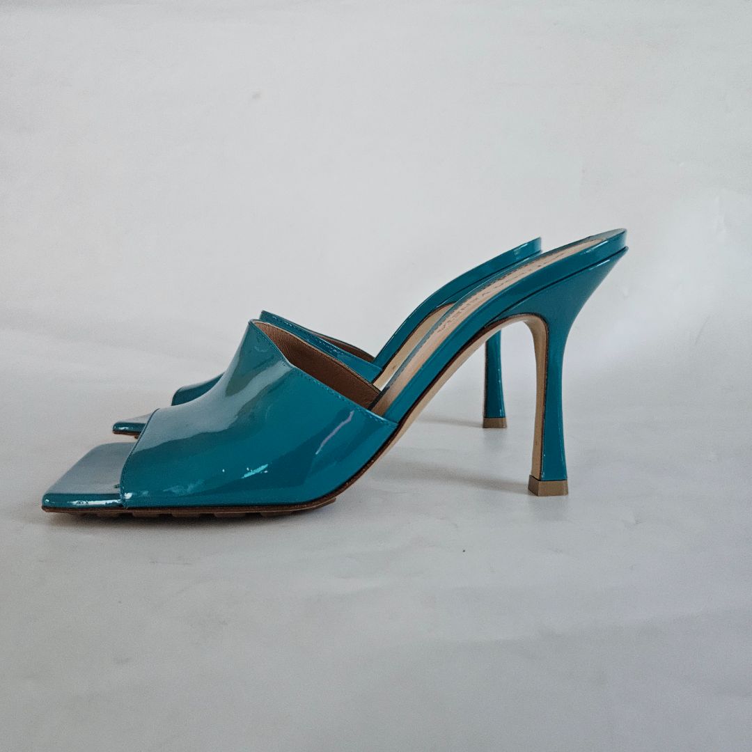 Bottega Veneta Turquoise Blue Patent Leather Stretch Square Toe Slide Sandals, 37