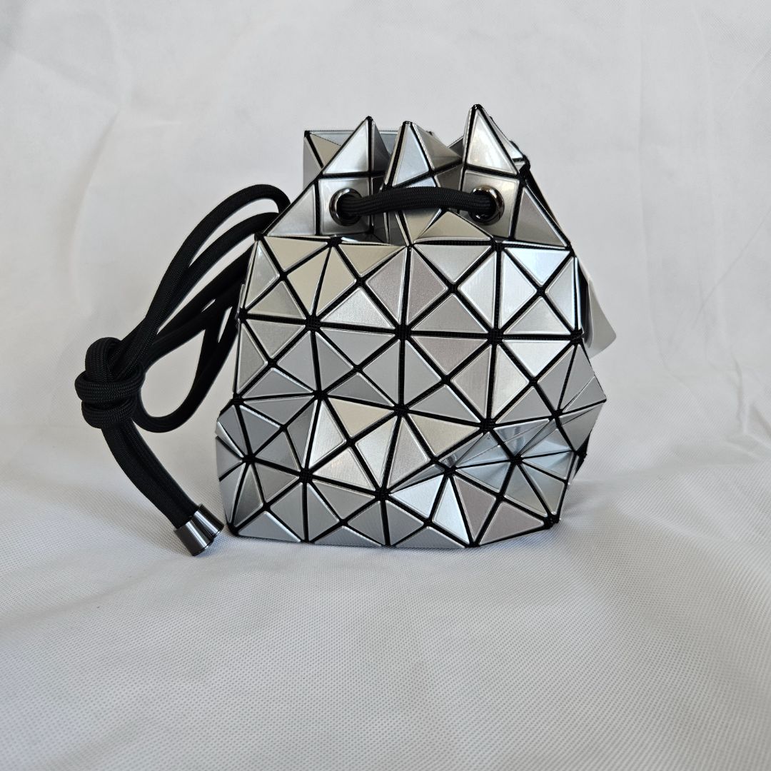 Bao Bao Issey Miyake geometric-panelled Wring bucket bag