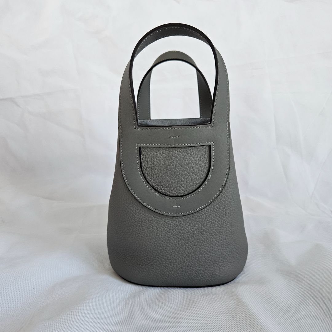 Hermès In The Loop 18 Bag in Clemence Taurillon Gris Meyer