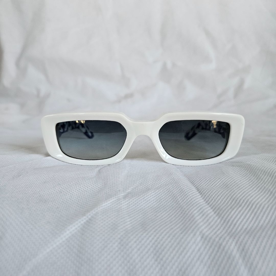 CHROME HEARTS さらさ Chrome Hearts White Zelda Sunglasses - BOPF | Business of