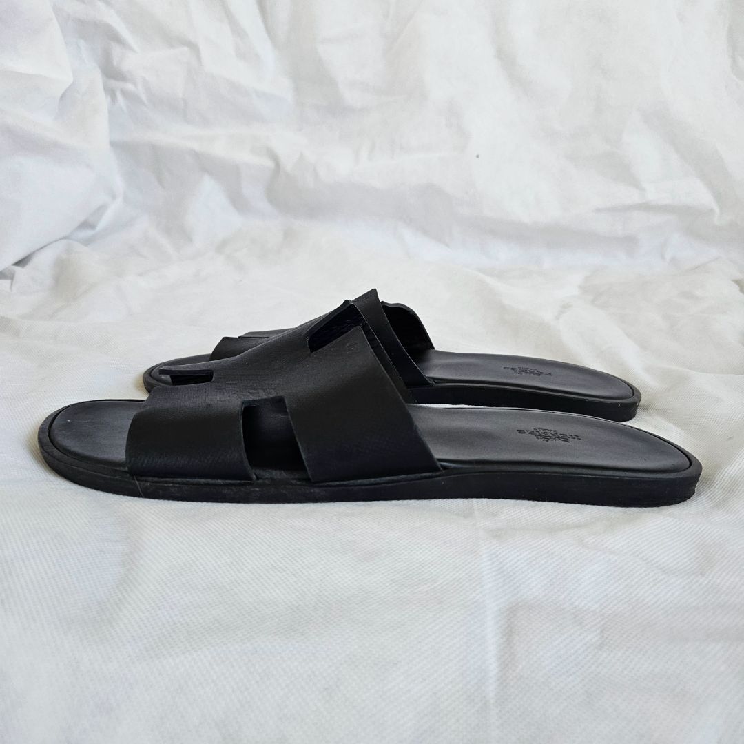 Hermes Black Leather Izmir Flat Sandal, 43