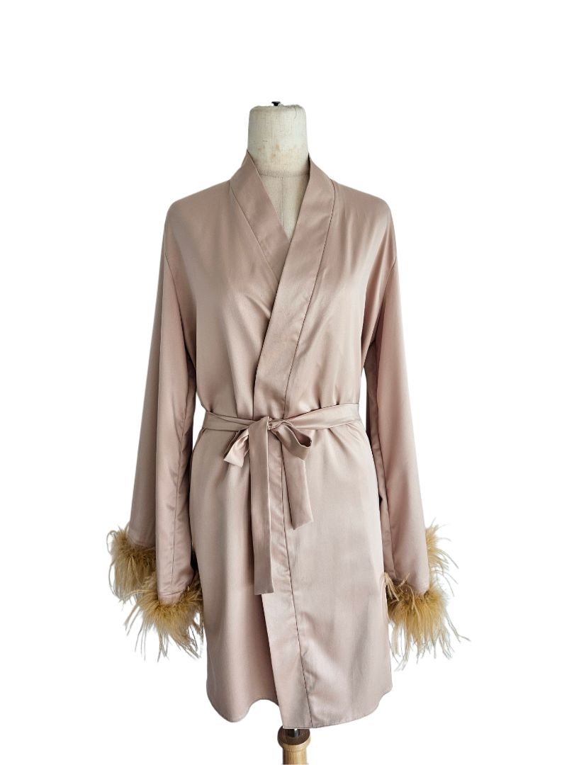 Miron Beige Ostrich Feather Kimono Robe