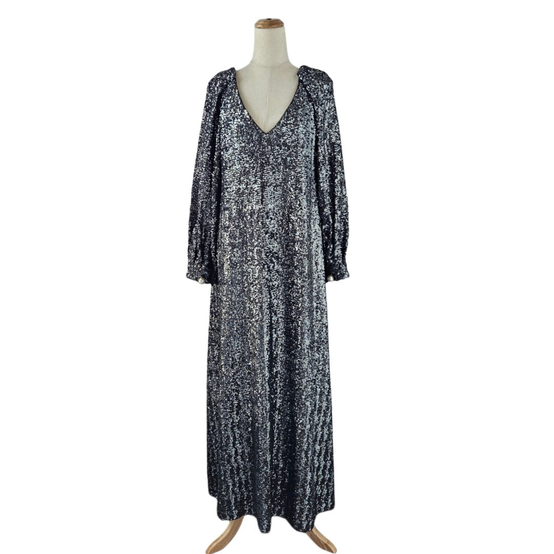 Ingie Grey Sequin Embellished V Neck Long Sleeve Dress