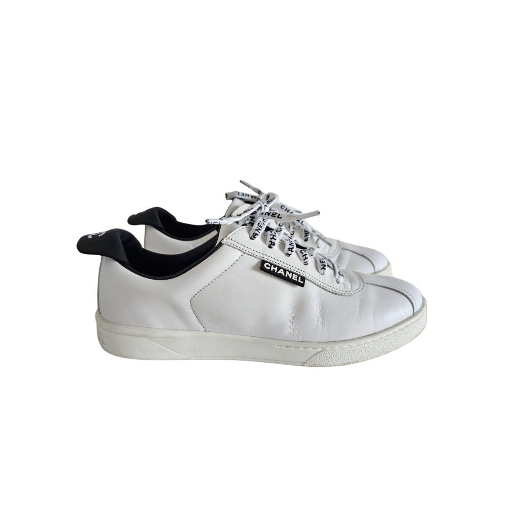 Chanel White Leather Low Top Logo Shoelace Sneakers, size 38
