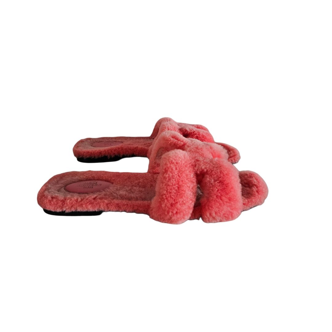 Hermès Pink Shearling Oran Sandals, size 41