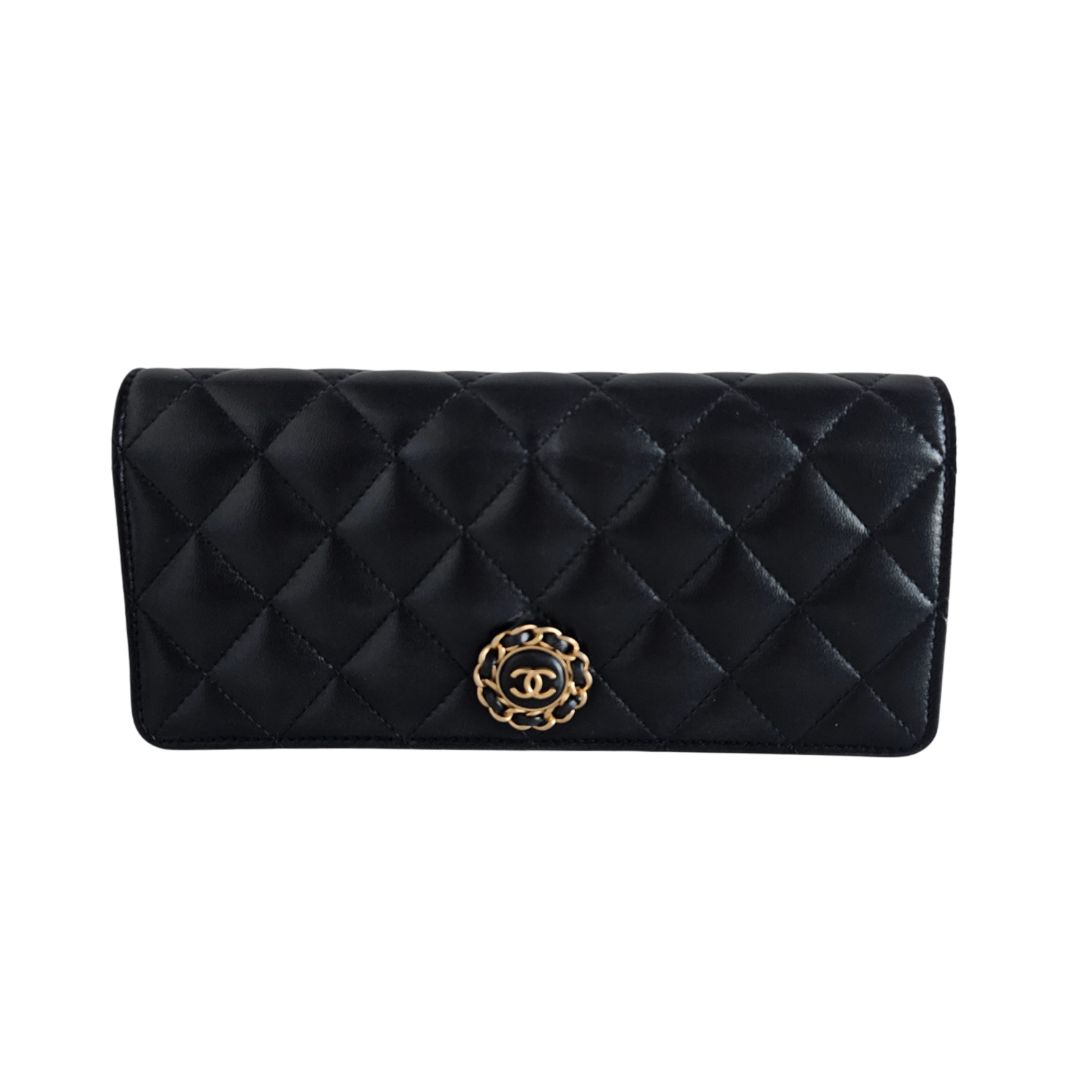 Chanel Black Quilted Clutch (VIP gift)