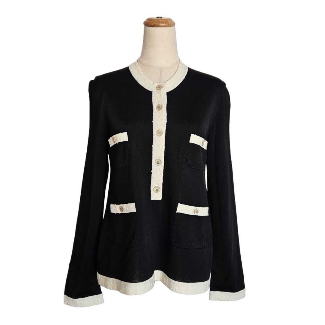 Chanel 25A Black and White Ecru Mixed Fiber Button Up Cardigan