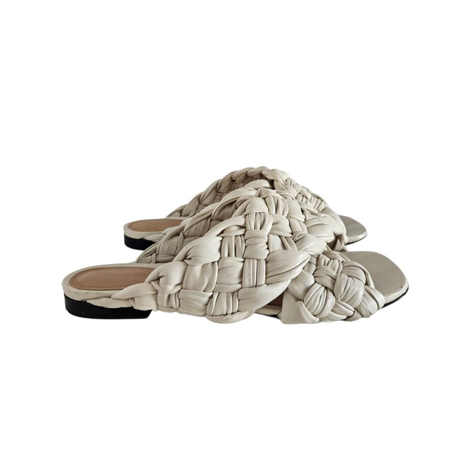 Bottega Veneta Beige Nappa Intrecciato Leather The Board Flat Slide, Size 39.5