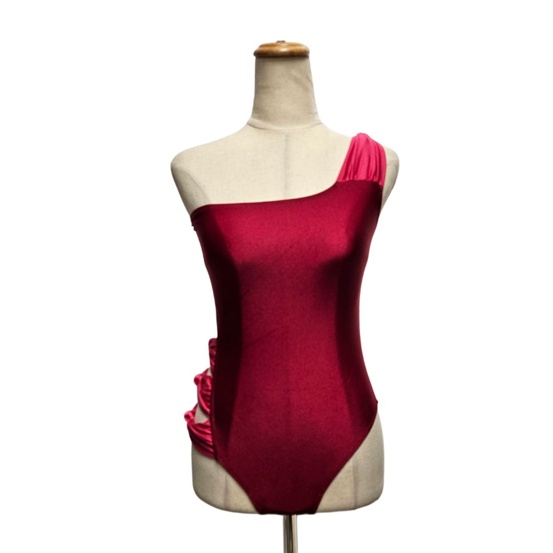 fitted lace wedding dress Leslie Amon Dark Red One Shoulder Knot Swimsuit - BOPF