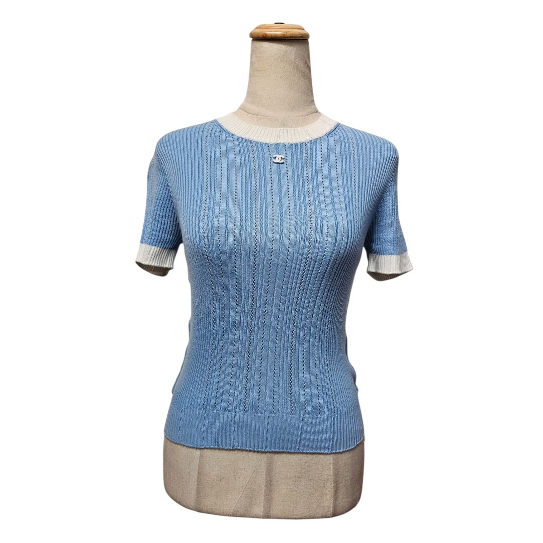 Chanel 23P Blue & White CC Ribbed Logo Shirt Size 34
