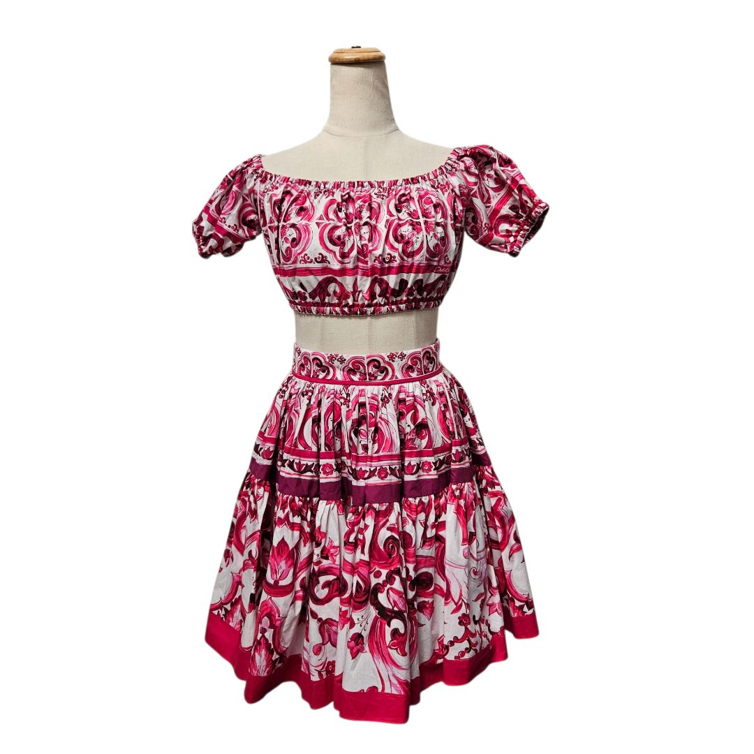 Dolce & Gabbana Pink/White Majolica Print Crop Top and Poplin Skirt Set