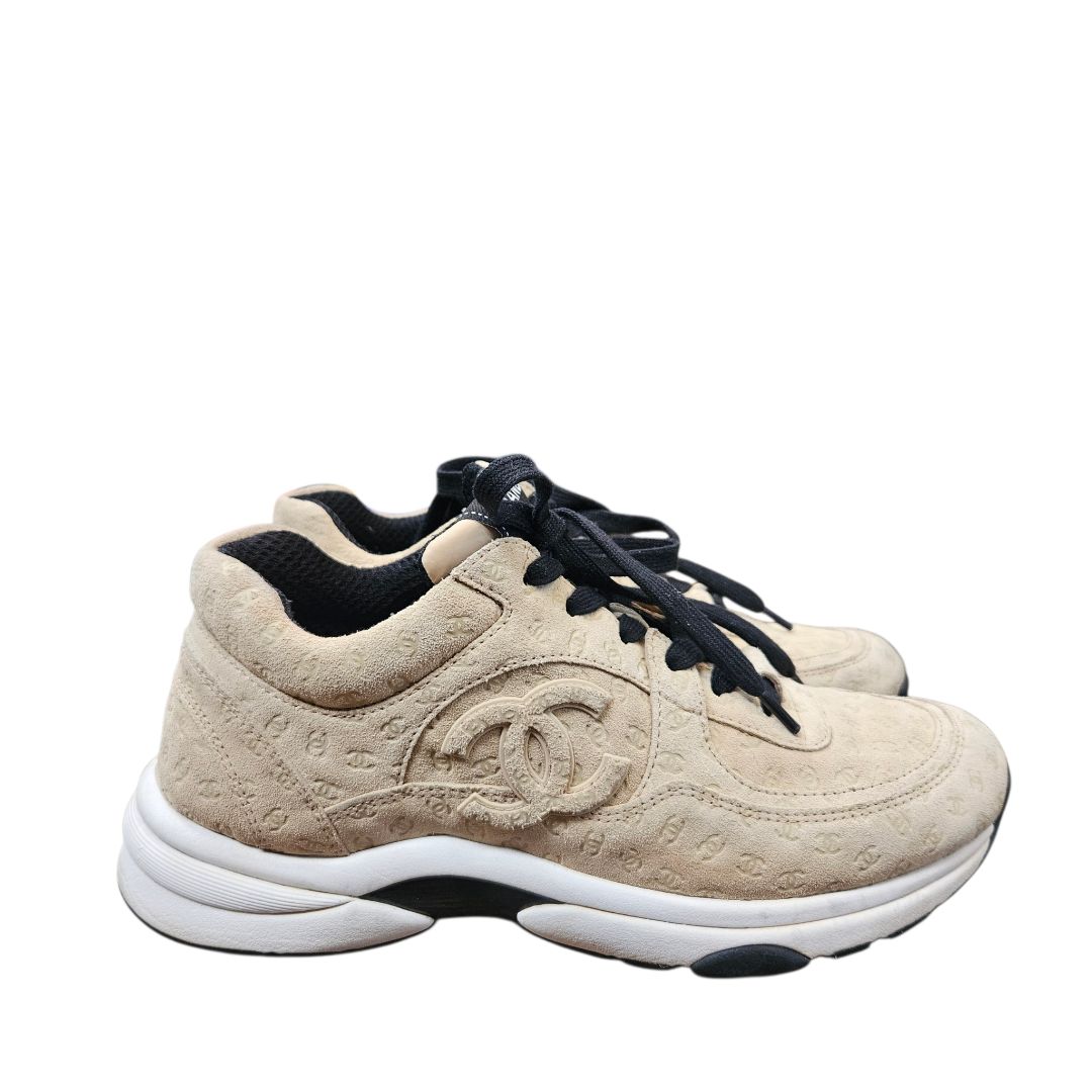 Chanel 22A Beige Suede Printed CC Logo White Flat Runner Trainer Sneaker, Size 39.5