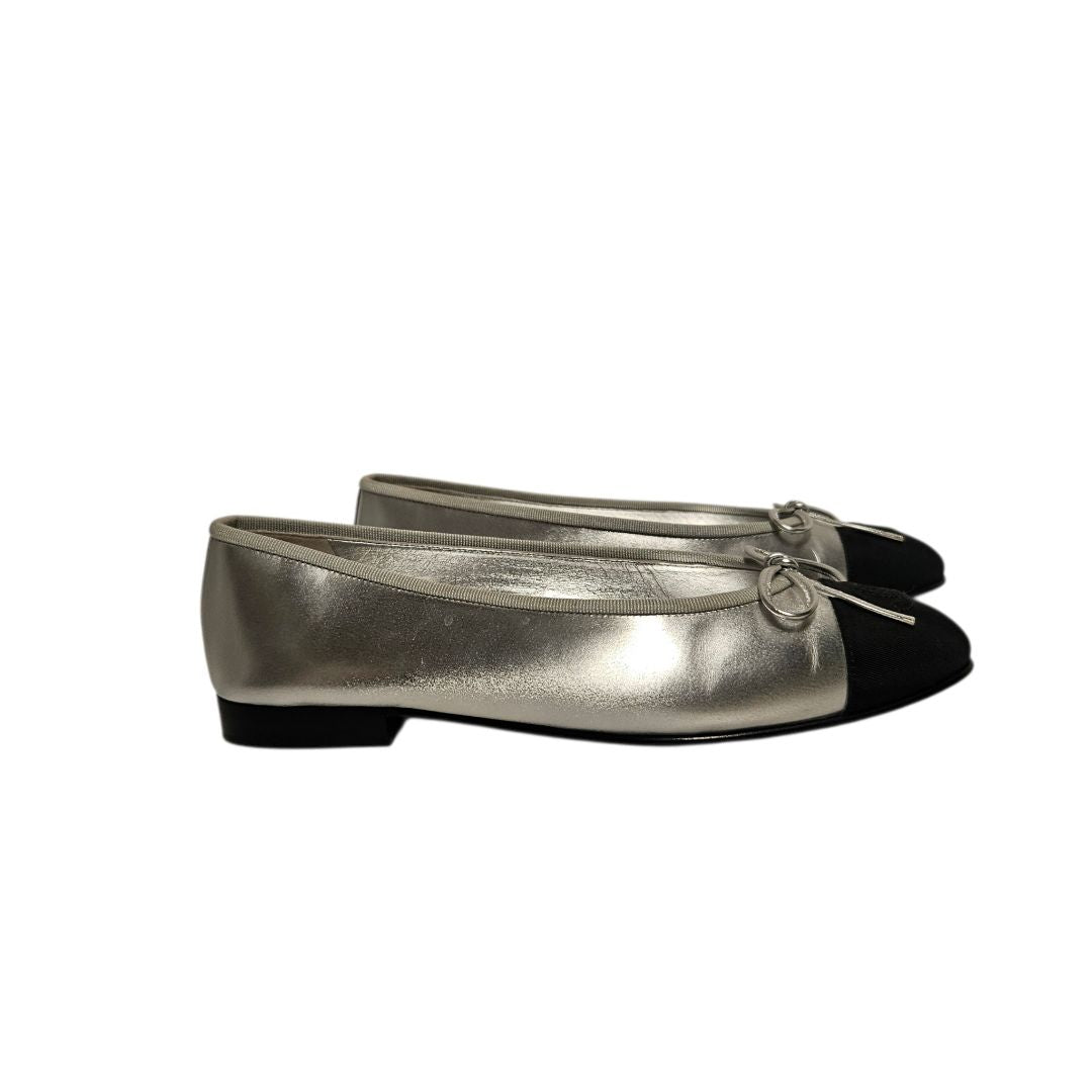 Chanel Classic Ballet Flat 37 Silver Metallic Leather Black Cap Toe, size 37
