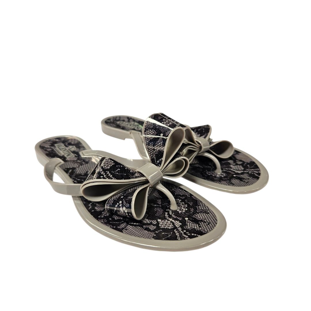 Valentino Grey Bow Lace Detail Print Thong Rubber Sanda, Size 38