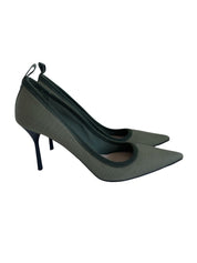Miu Miu Green Pointed Toe Pumps W/ Logo On The Back