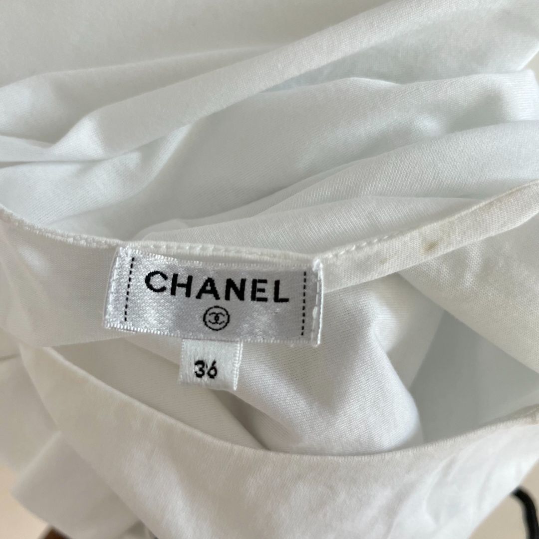 Chanel white 2021 graphic printed t shirt interlocking CC logo