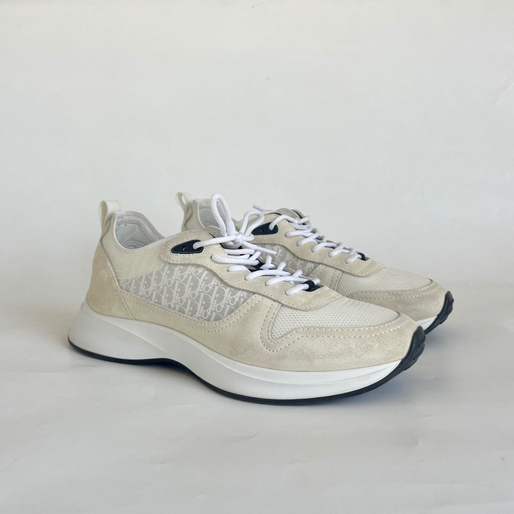DIOR B25 RUNNER WHITE SNEAKER, SIZE 42 BOPF Business of