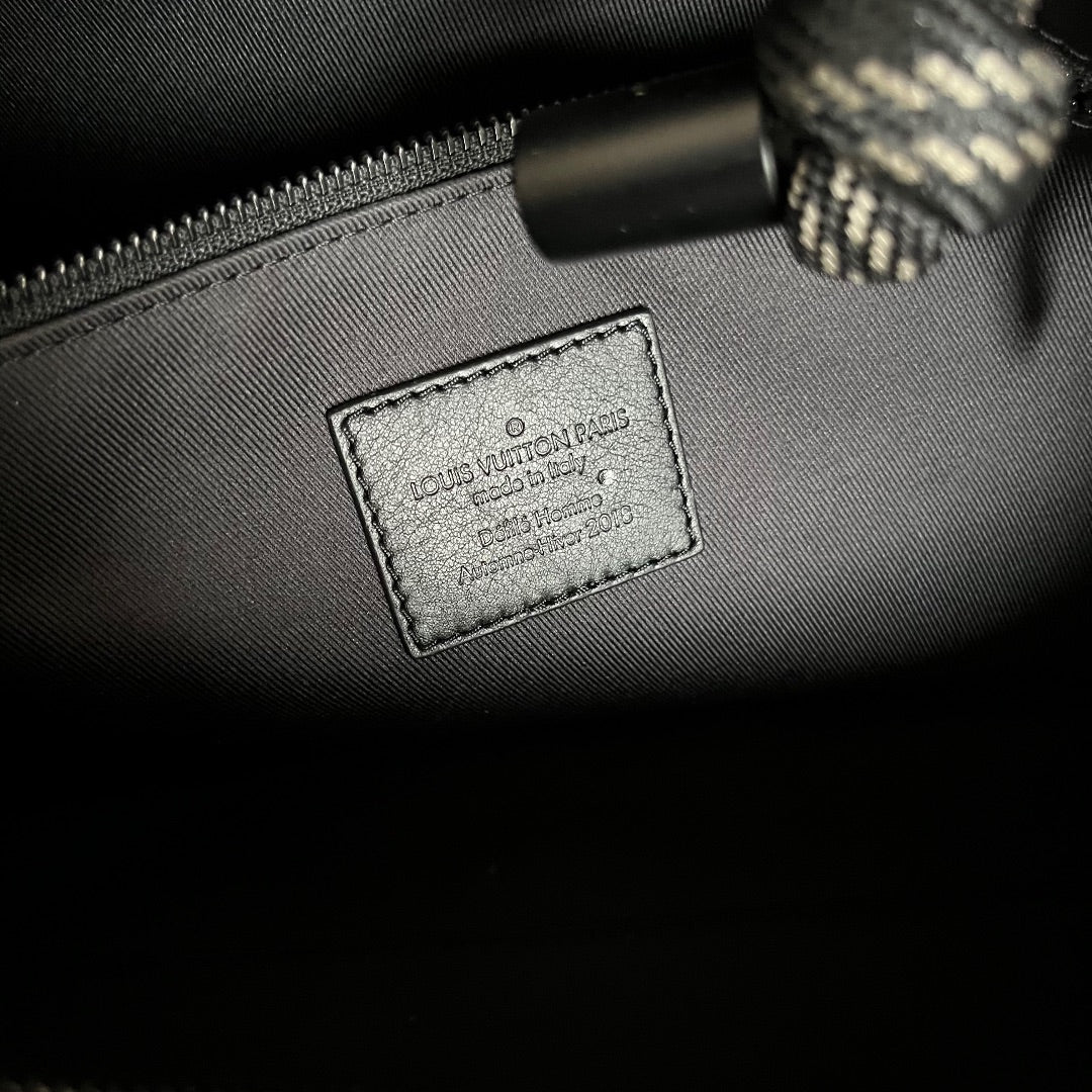 Louis Vuitton Keepall Bandouliere Bag Limited Edition Monogram Glaze Canvas  50 Brown 71525392