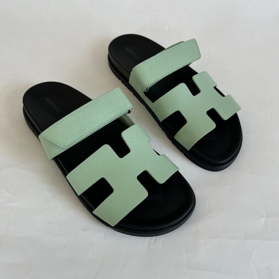 Hermès Chypre Vert Jade Epsom Leather Sandals, 37