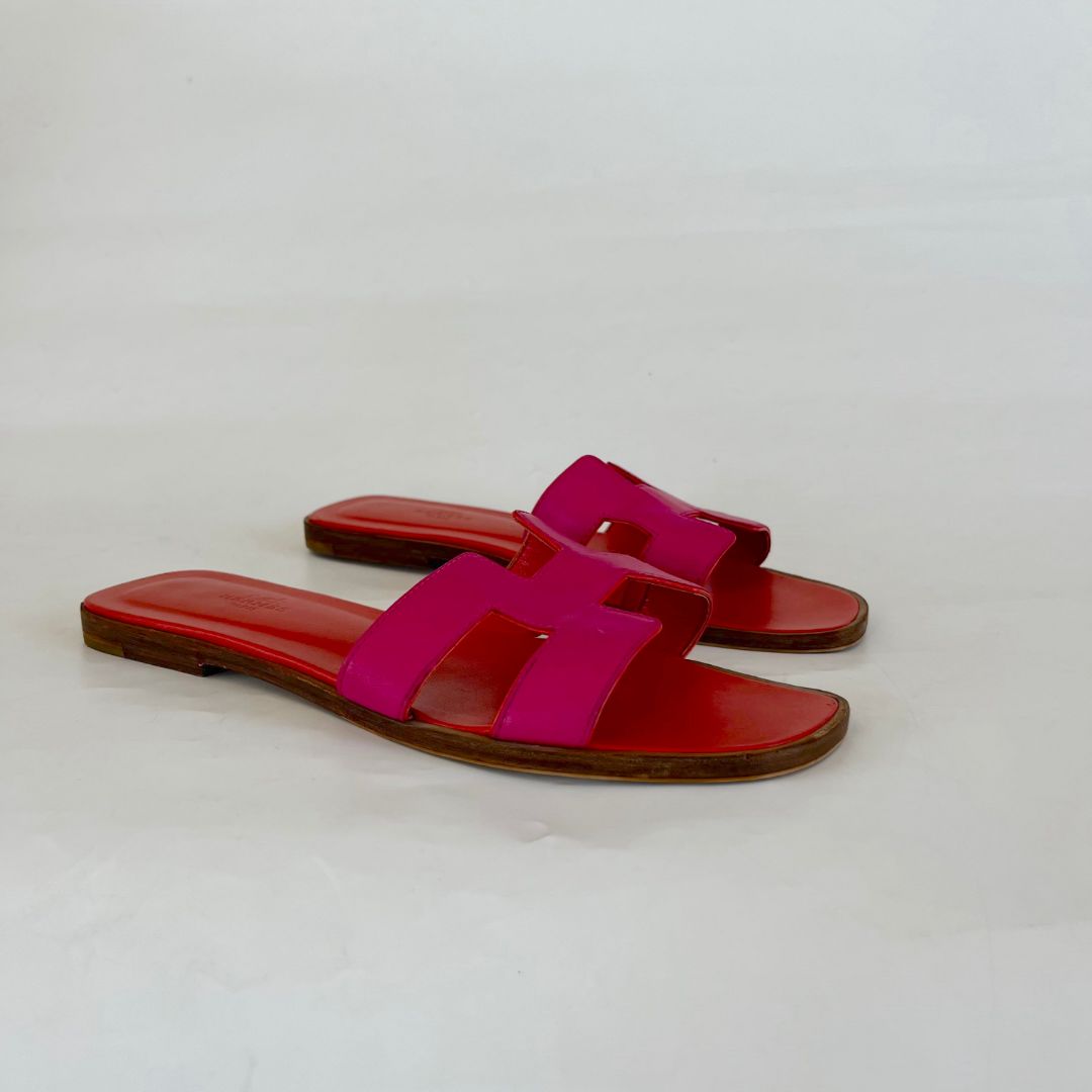 Hermès orange and pink oran sandals, 39.5