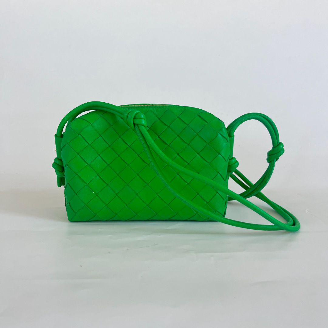 ↘️New Price↘️ Bottega Veneta Mini Loop Camera Bag-Green Material:  100%lambskin Condition: 9.9 Comes With: dust bag, receipt Size (W/H/D):…