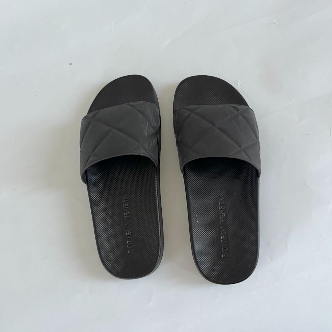 Bottega Veneta Chocolate Brown Rubber Quilted Slides